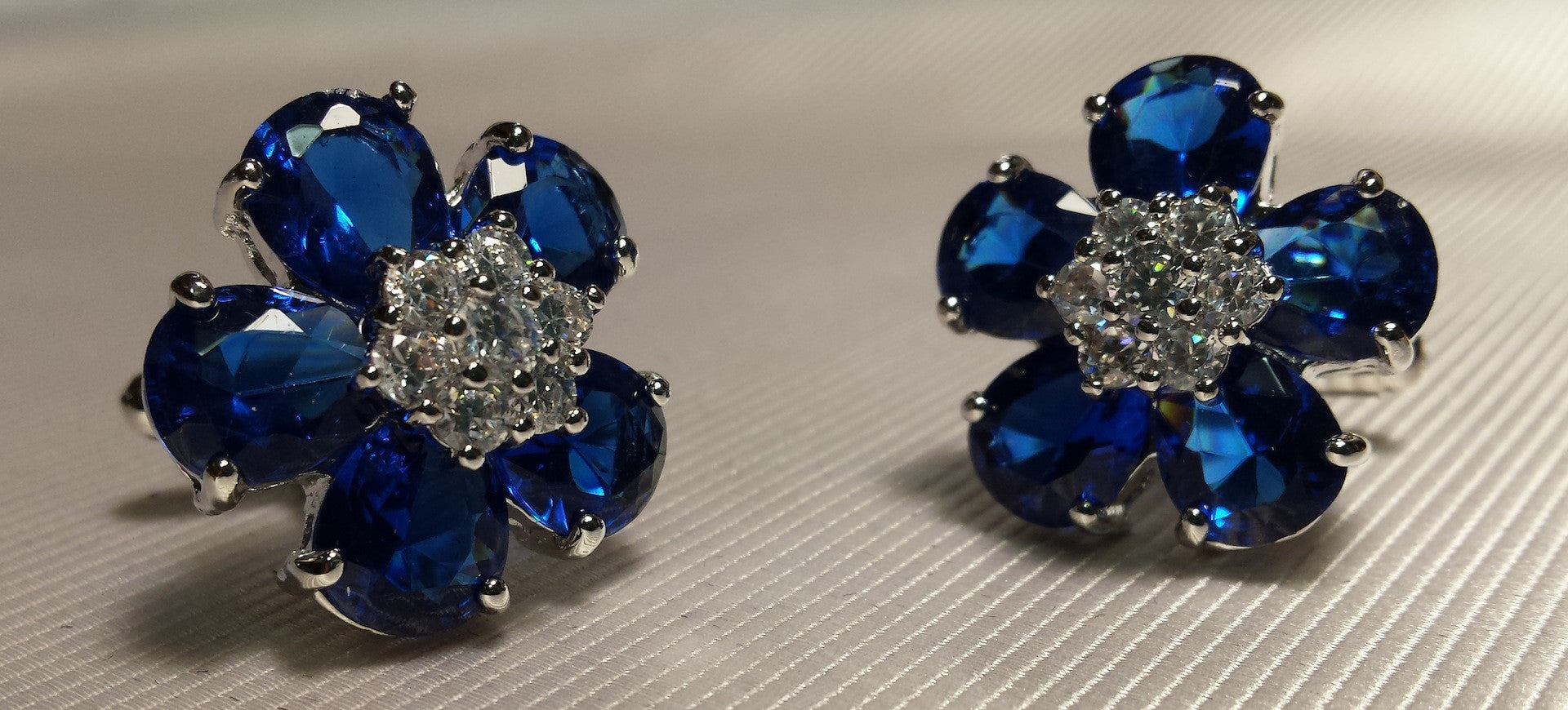 Royal Blue Crystal Flower Cuff Links