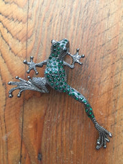 Leaping Frog Green Crystal Lapel Pin
