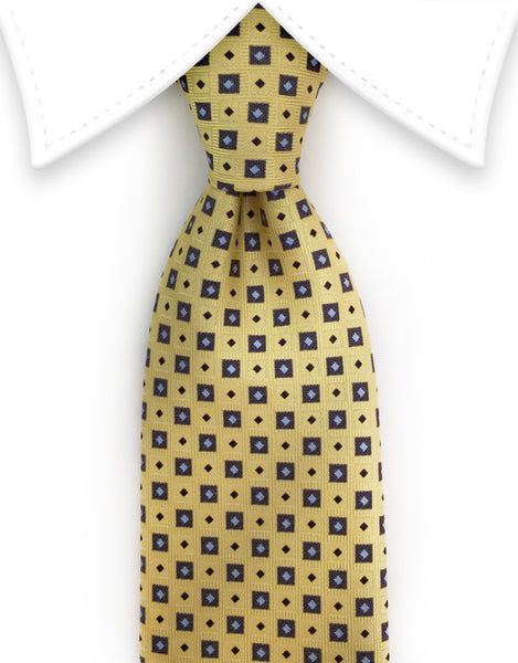 yellow tie